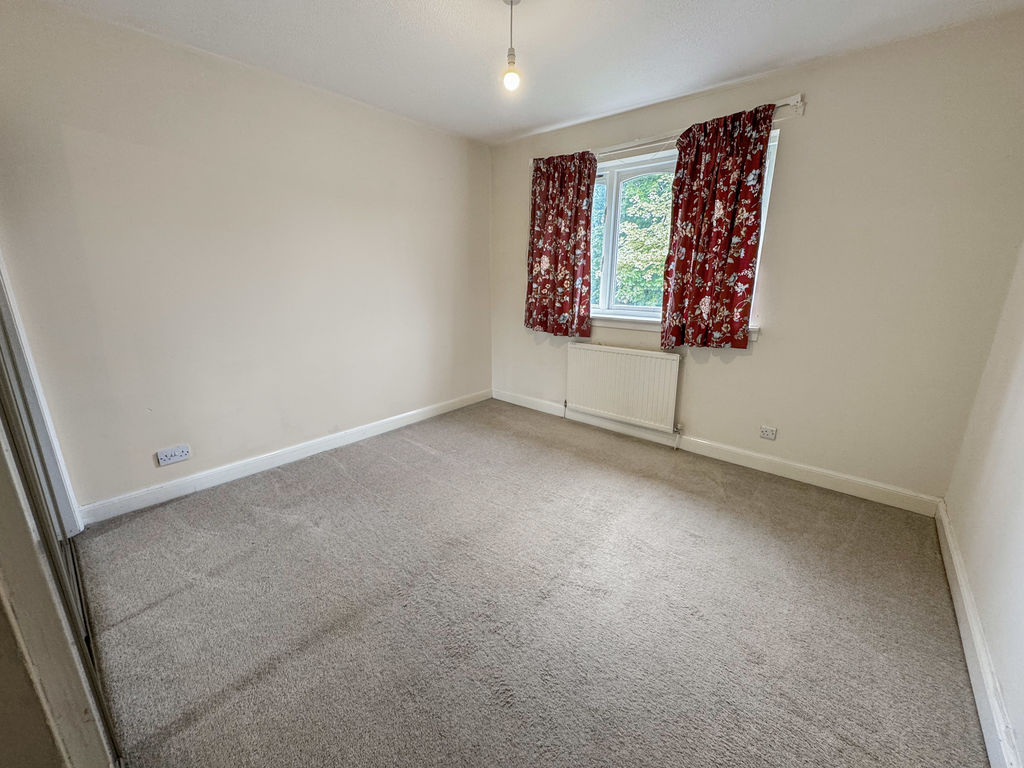 Ladeside Close Newton Mearns